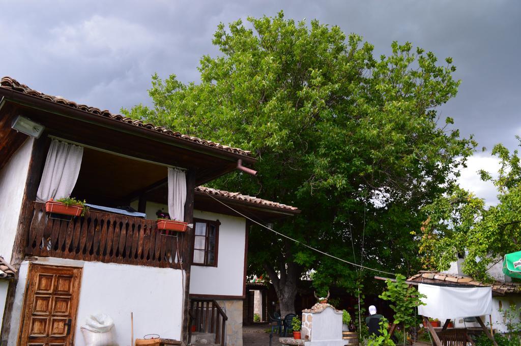 The Old House Guest House Obedinenie Номер фото