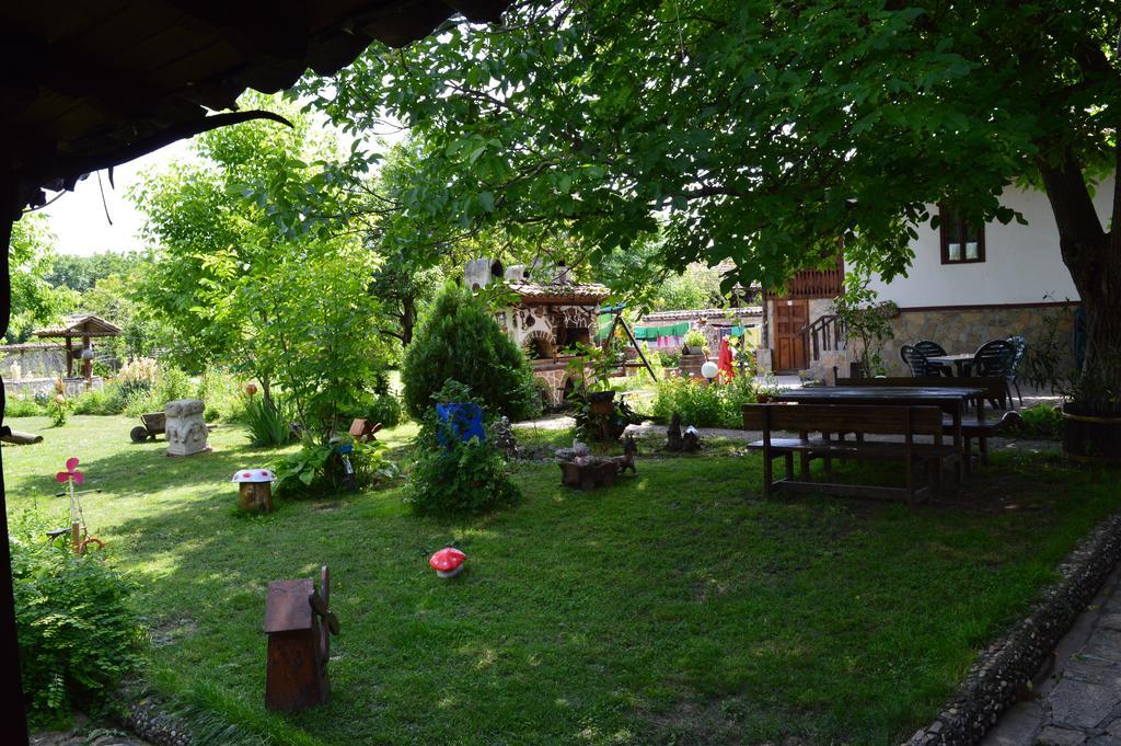 The Old House Guest House Obedinenie Номер фото